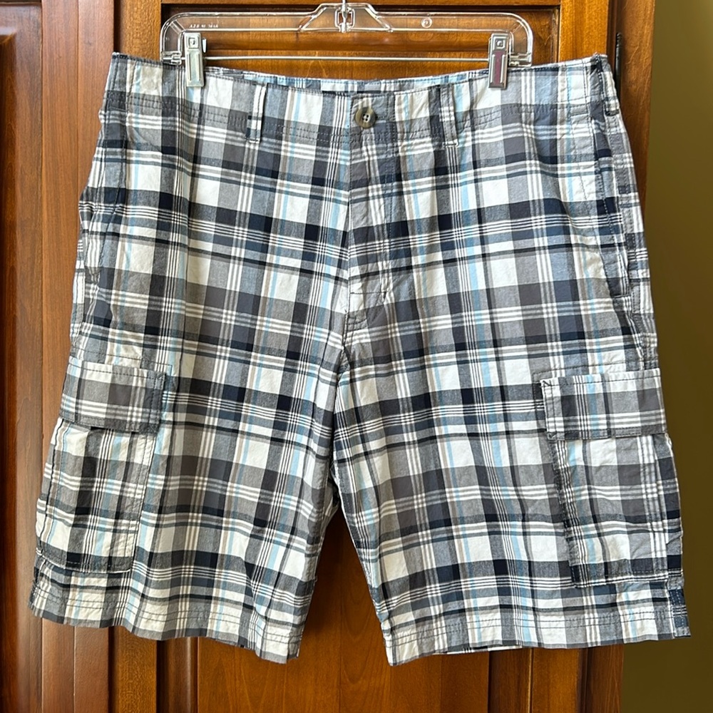 Eddie Bauer Cargo Shorts